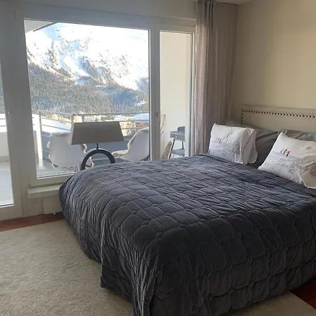 Fantastic Panorama Flat In Apartment St. Moritz